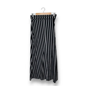 Eevee‎ Size L Women's Black & White Striped Maxi Skirt